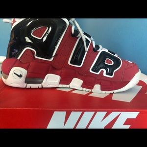 Nike uptempo